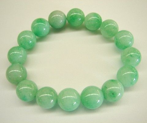 Exploring The Significance Of The Jade Bracelet In Buddhism  Sweetandspark